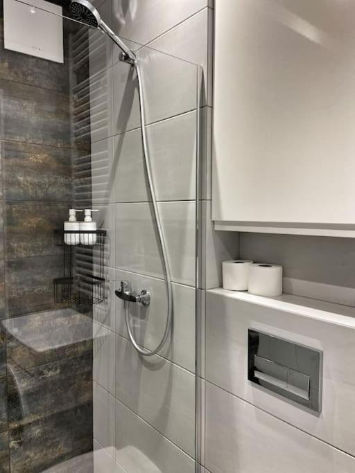Close-urban Chic - - Center - Piecewska Apartament