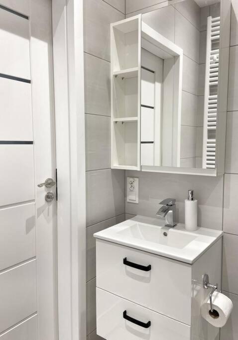 Close-urban Chic - - Center - Piecewska *